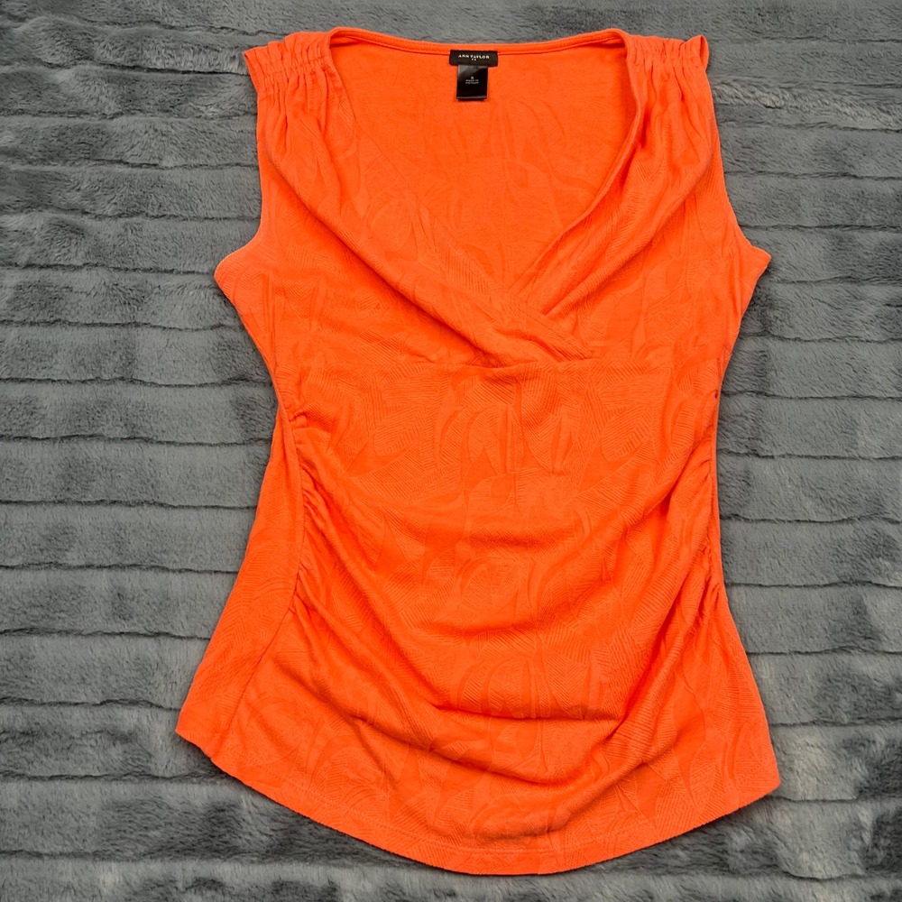 Ann Taylor Orange Surplice Sleeveless Blouse Ruched Jacquard Leaf Top Small